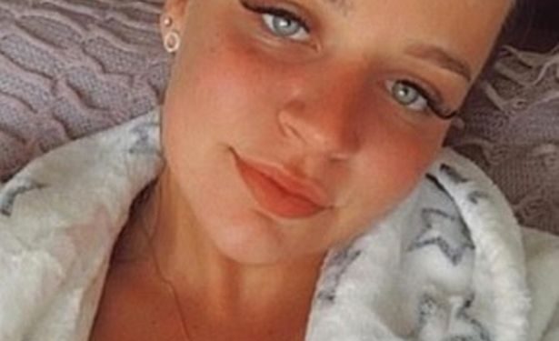 Remaja yang Sedang Hamil Ini Tega Menculik Seorang Wanita dan Menikamnya Berkali-Kali