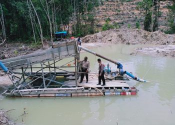 Gerebek Lokasi PETI di Kuansing, Empat Penambang Lari Kocar-Kacir Diburu Polisi