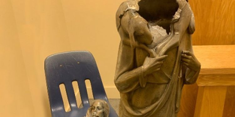 Kepala Patung Yesus Kristus di Gereja Katolik AS Dipenggal Orang Tak Dikenal