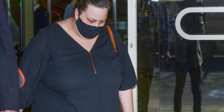 Kirimi Siswanya Potret Payudara, Guru Muda Ini Diringkus Polisi