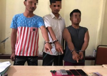 Tak Berkutik, 3 Tersangka Pengedar Sabu Disergap Polsek Kampar Di Rumahnya
