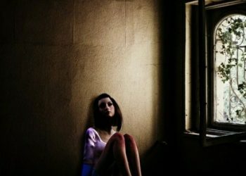 Tega, Seorang Ayah di Bekasi Rudapaksa Anak Kandungnya Berusia 14 Tahun Selama 6 Bulan