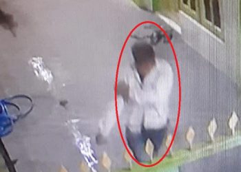 Tengah Beristirahat Di Masjid, Seorang Ibu-ibu Tak Sadar Uang Rp40 Juta dan Surat Berharga Dicuri Orang