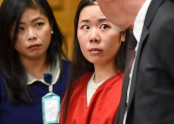 Hantam Kepala Putrinya Berulang Kali ke Ubin Dapur, Pasangan Asal Tiongkok Dideportasi dari Amerika