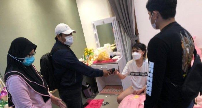 Selebgram Cantik Ini Diciduk Polisi Usai Pamer Alat Vital Hingga Masturbasi saat Live di Media Sosial