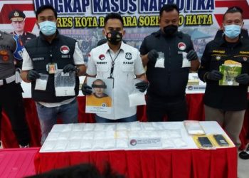 3,2 KG Sabu akan Diedarkan untuk WSBK, Kurir Ditangkap di Bandara Soetta