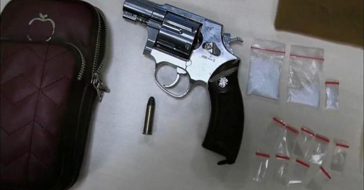 Sempat Bersitegang, Polda Riau Berhasil ringkus Bandar Sabu Robinhood serta Sita Sepucuk Pistol Rakitan di Rumbai Pesisir