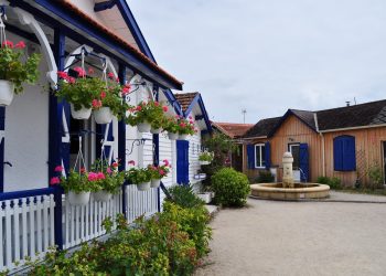 Empat Turis Rusia Ditemukan Tewas di Resor Albania