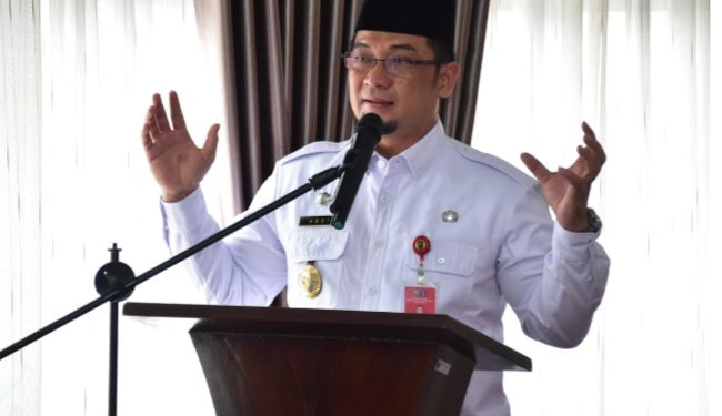 Asisten III Setdaprov Riau, Syahrial Abdi