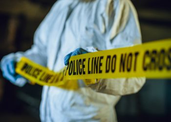 Ayah dari Balita yang Tak Sengaja Tembak Mati Ibunya yang Sedang Zoom Call Ditangkap