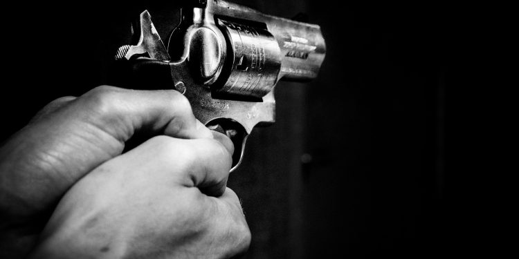 Cemburu, Polisi di Lombok Menembak Mati Rekan Kerjanya