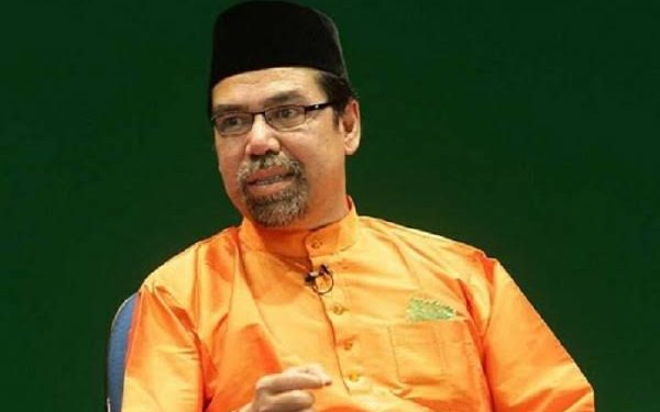 Operasi Batu Empedu, Datuk Al-Azhar Kritis