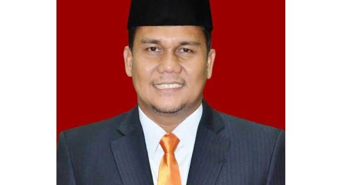 Kepala ESDM Riau Indra Agus Lukman resmi Ditahan Kejari, Keluarga Protes