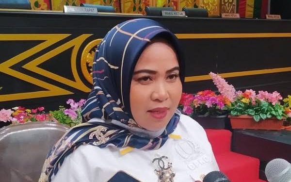 Anggota DPRD Pekanbaru Ida Yulita Susanti Dikabarkan Minta Damai Ke Warga Yang Dilaporkannya Ke Polisi?