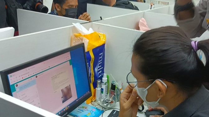 Hantui Peminjam Dengan Gambar Porno, Berikut Fakta Temuan Petugas Saat Geruduk Ruko Penagih Pinjol di Jakarta Barat