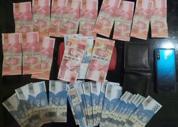 Wanita Cantik Ini Ditangkap Karena Berbelanja Dengan Menggunakan Uang Palsu di Denpasar