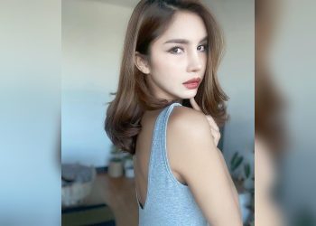 Transgender Nur Sajat Menuduh Petugas Malaysia Meraba-raba Tubuhnya Saat Interogasi