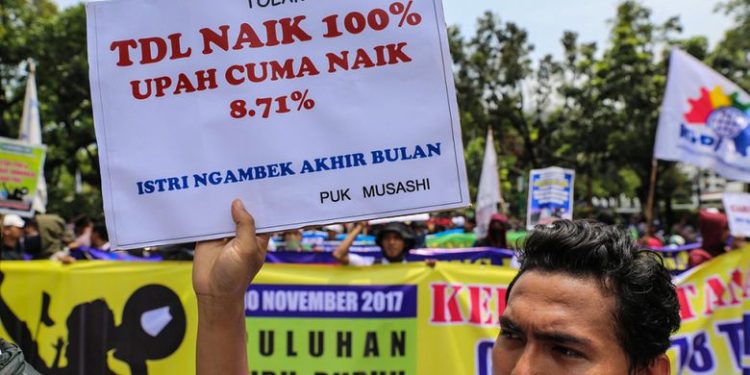 Buruh Ultimatum Anies: Kenaikan UMP Tak Dicabut, Kami Datang Lagi!