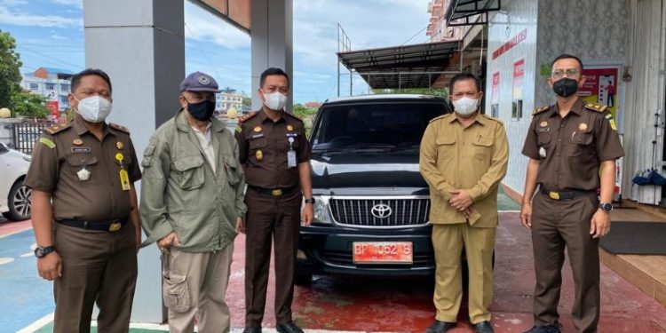 Ancaman Kejari, Bikin Eks Pejabat Bintan Ramai-ramai Serahkan Mobdis