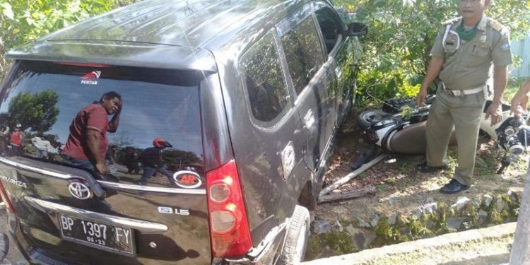 Mobil Tabrak Dua Ibu dan Pelajar SD di Bintan Kepri