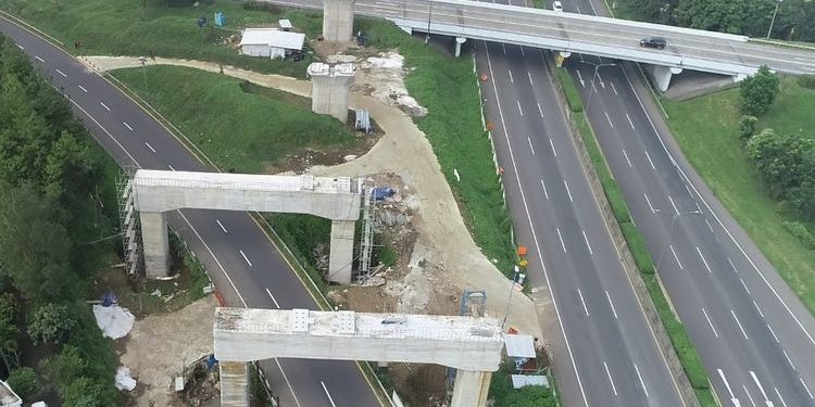 Dengan Cara Sobek Seng, 118 Ribu Kg Besi Proyek Kereta Cepat Dicuri Orang Tak Dikenal