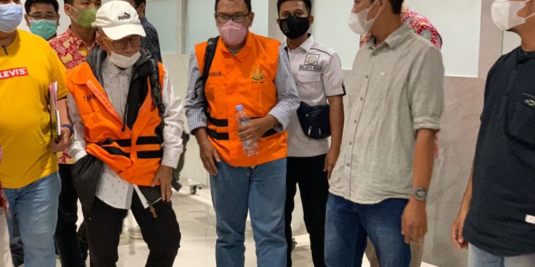 Dua Tersangka Dugaan Korupsi Pembangunan Ruang Inap RSUD Bangkinang Ditetapkan Sebagai Tersangka