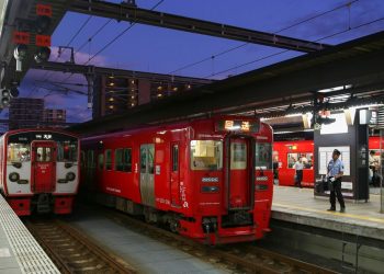 Masinis Kereta Api Gugat West Japan Railway karena Keterlambatan Satu Menit