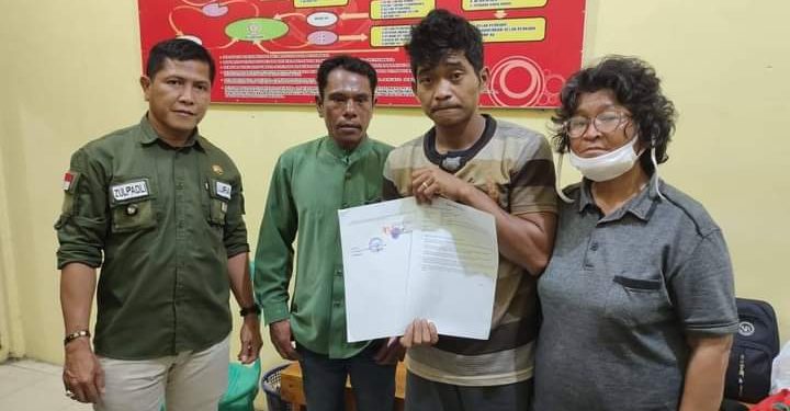 Tak Tega Anaknya Masuk Penjara, Ibu Korban Penganiayaan di Kampar Cabut Pengaduannya