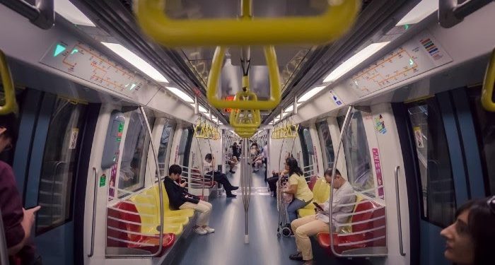 Pria Malaysia Didenda Rp21 Juta Setelah Ketahuan Masturbasi Berulang Kali di Kereta MRT
