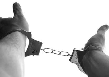 IRT di Padang Diringkus Tim Rajawali saat Edarkan 11 Paket Sabu-sabu