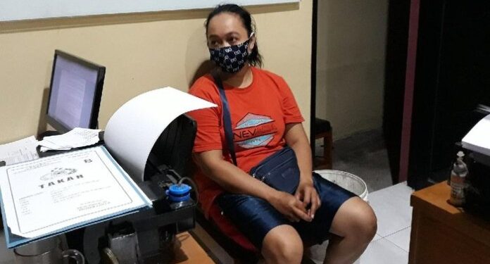 Wanita Pelaku Curas Tabrak Polisi saat Diamankan