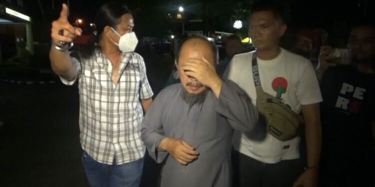 Diduga 14 Anak Menjadi Korban Pencabulan Oknum Guru Ngaji di Padang