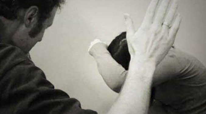 Miris, Suami Kepergok Selingkuh, Istri Malah Disiram Air Mendidih