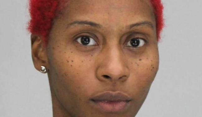 Hantam Karyawan Penerbangan dengan Kepalan Tangan, Wanita Ini Ditahan Polisi