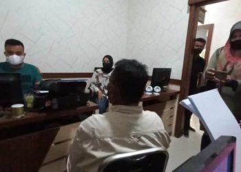 Sempat melarikan Diri, Mantan Wali Jorong Agam Sodomi Bocah di Kamar Mandi Masjid