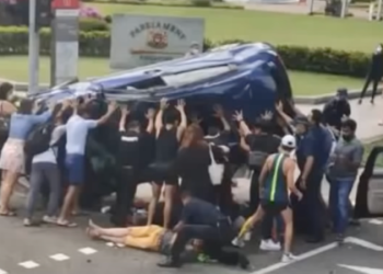 Sedikitnya 5 Orang Terluka Dalam Kecelakaan di Luar Gedung Parlemen Singapura
