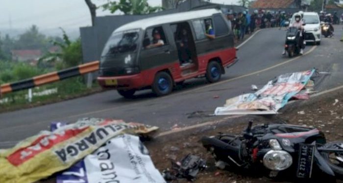 4 Anggota Rombongan Pengantin Tewas Akibat Tabrakan Beruntun di Sumedang