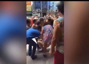 Ketahuan Selingkuh, Istri Sah Nekat Telanjangi dan Arak hingga Ikat Suami dan Pelakor di Pohon