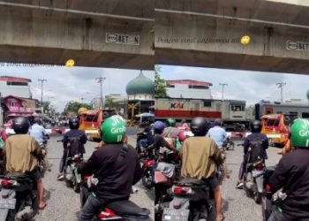 Beredar Video Angkot Nekat Terobos Palang Kereta Api
