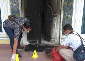 Polisi Buru Pelaku Percobaan Pembakaran Rumah di Pekanbaru