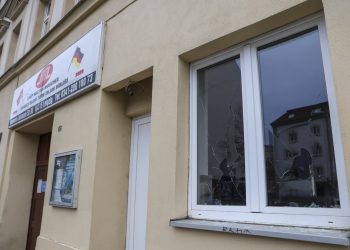 Lempar Masjid Hingga Rusak, Sebelas Orang Diringkus Polisi