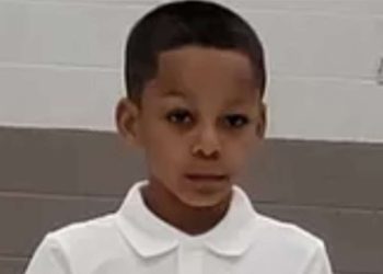 Ibu Kandung dan Ibu Tiri Diadili setelah Kematian Mengenaskan Bocah 9 Tahun