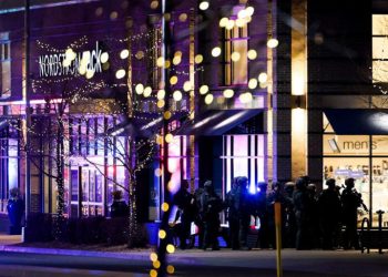 Seorang Pria LepaskanTembakan di Empat Lokasi Berbeda, Lima Tewas dan Dua Luka-luka