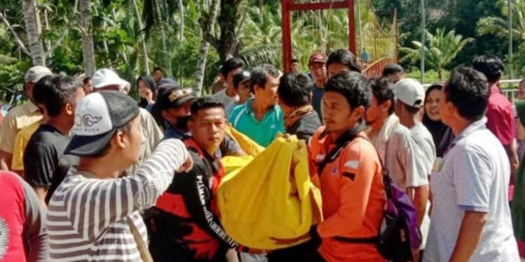 Mandi-mandi di Batang Ulakan Pariaman, Warga Banyuwangi Ditemukan Meninggal