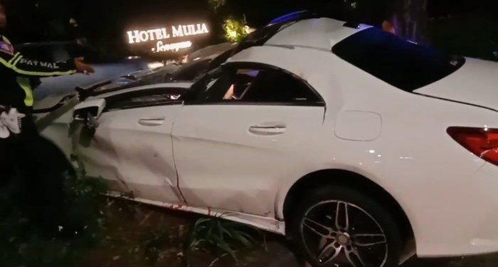 Kecelakaan Tunggal, Pengemudi Mobil Mercy di Senayan Meninggal Dunia