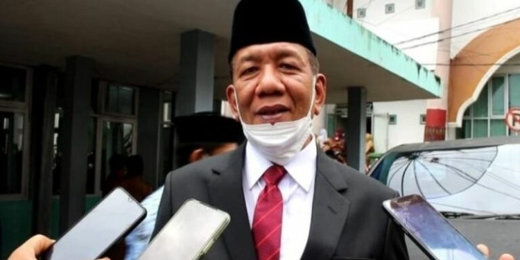 Bupati Pessel Ajukan PK, MA Kabulkan Sehingga Jabatan Masih Aman