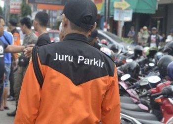 Juru Parkir Alfamidi di Kemayoran Hina dan Nyaris Pukuli Perempuan karena Tak Terima Dibayar Pakai Uang Koin