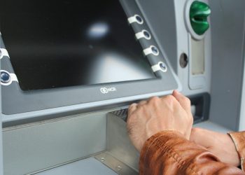 Polisi Tangkap 2 Warga Negara Turki di Bali Atas Dugaan Skimming ATM