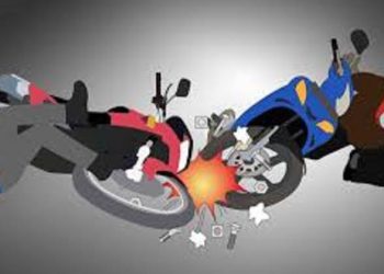 Kurang Hati-hati, Dua Sepeda Motor di Pekanbaru Saling Tabrak