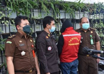 Buron Selama 17 Tahun, KPK dan Kejati Jabar Tangkap Koruptor Pembangunan Pabrik di Bandung